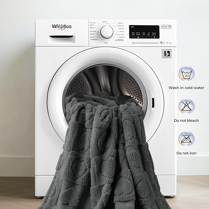 Luciphia Small Dog Blanket Washable Pet Bed Cover Soft Fluffy Puppy Blanket with Premium Fleece 300GSM Cozy Calming Cat Blankets for Indoor Cats Grey 41x31 inch