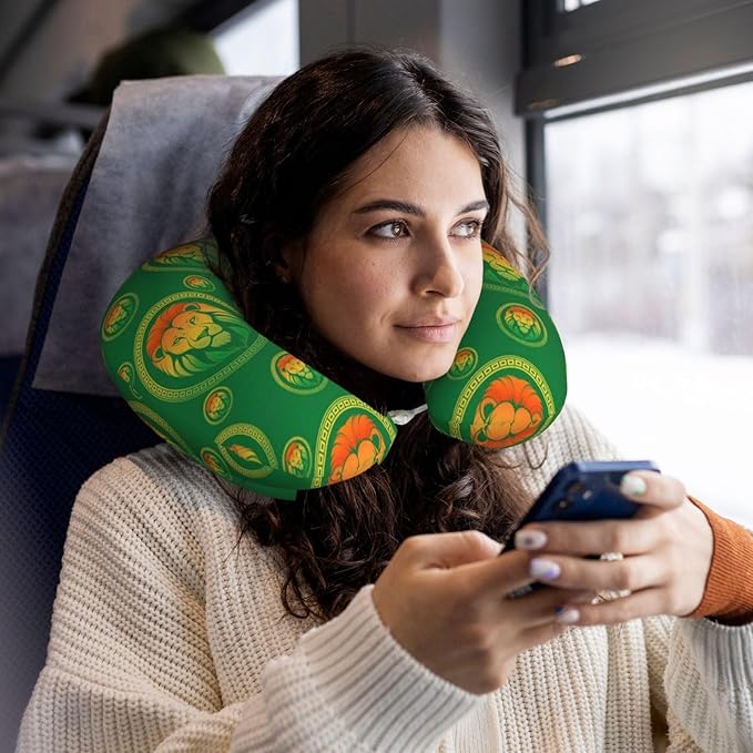 Support Neck Pillow for Youth Travel, Washable Airplane Chin Supporting and Relax U Shaped Pillows Rasta Lion Jamaican Reggae Flag Green