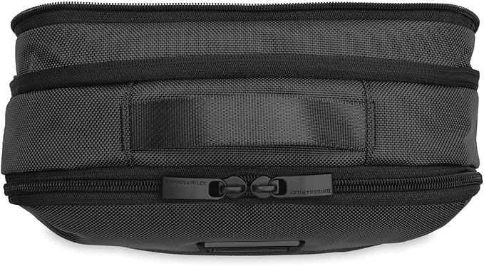 Briggs & Riley Expandable Essentials Kit - Toiletry Travel Bags for Women & Men, Organizer for Vacation, Compact Dopp Kit for Bathroom Accessories, Makeup, & Skincare - Baseline Collection