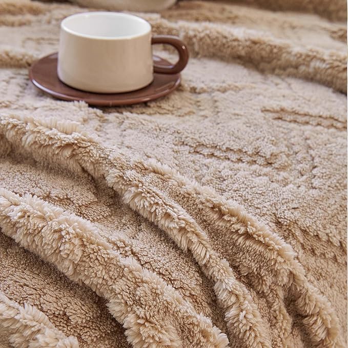 Sherpa Fleece Couch Cover for 3 Cushion Sofa, Brown, 71" x 134" - Pet Proof Sofa Covers Heavy Duty Scratch Resistant Pet Friendly Furniture Cover - Easy Install, Machine Washable