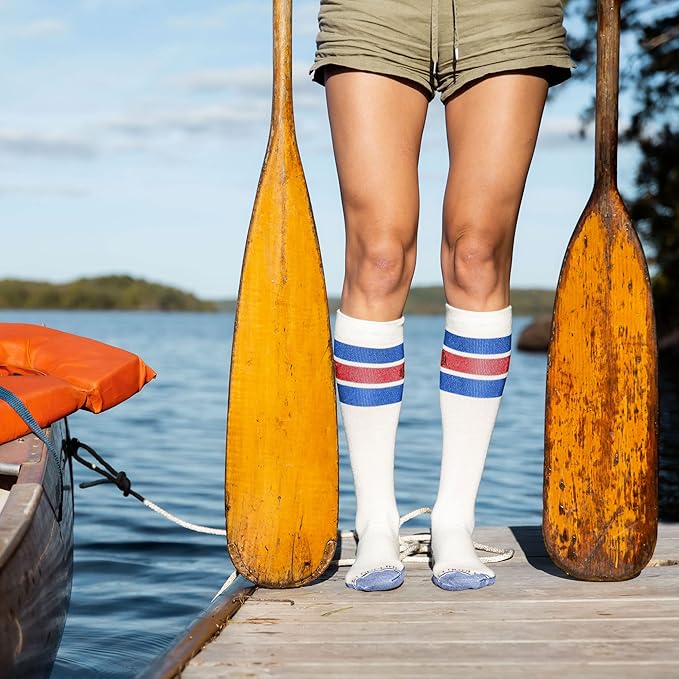 CloudLine - Merino Wool Graduated Compression Socks for Men and Women - Ultralight, Moisture Wicking, Made in USA - 1 Pair