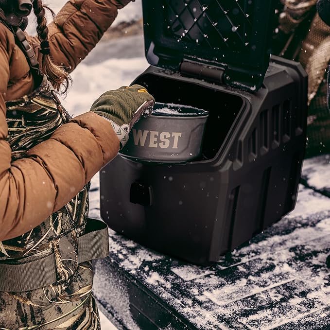 GUNNER Dog Bowl with Spill-Proof Travel Lid – 7.5" x 3.75", 1.3 lb, 7-Cup Capacity, BPA-Free, Rust-Proof, Shock-Resistant, Stackable, Dishwasher Safe, Leak-Resistant Nesting Lid – Gunmetal