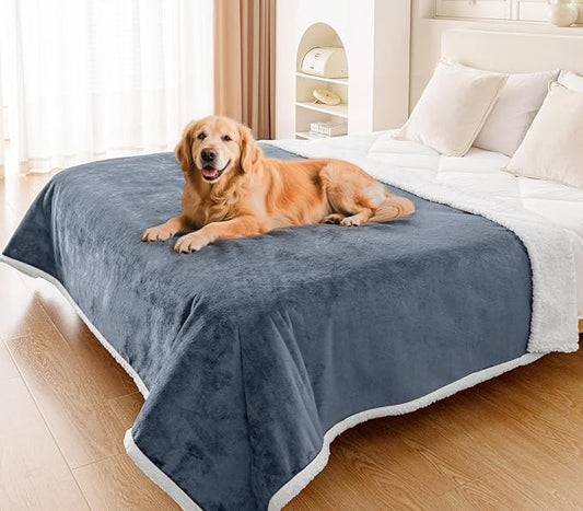 Smiry Waterproof Blanket Throw for Large Dogs, Soft Reversible Dog Blanket for Sofa Couch Bed, Washable Leakproof Sherpa Fleece Furniture Couch Protector(60"x80", Grey/White)