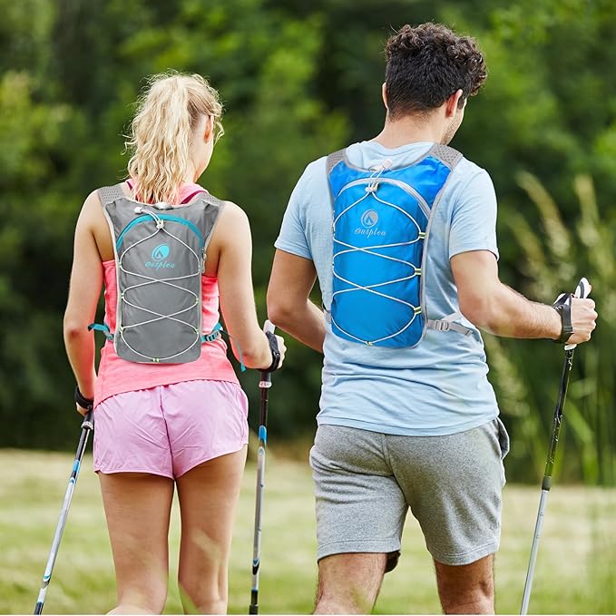 Small Lightweight Running Hydration Vest with 2L Water Bladder for Race, Lightweight Water Backpack Hydropack for Hiking