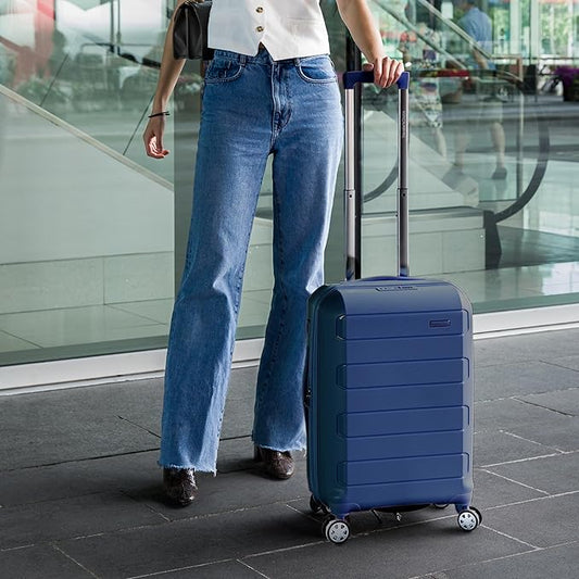 Traveler's Choice Pagosa Indestructible Hardshell Expandable Spinner Luggage, Navy, 3-Piece Set (22/26/30)