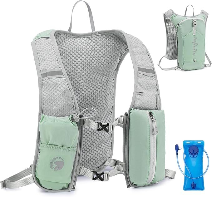 Lightweight Running Vest for Women Men, Adjustable Chest Straps Running Hydration Vest with 1.5L Water Bladder for Hiking Trail Running Cycling Race Marathon