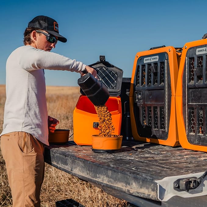 Dog Bowl with Spill-Proof Travel Lid – 7.5" x 3.75", 1.3 lb, 7-Cup Capacity, BPA-Free, Rust-Proof, Shock-Resistant, Stackable, Dishwasher Safe, Leak-Resistant Nesting Lid – Orange