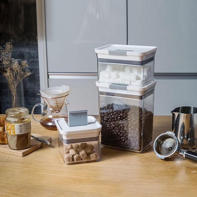 Felli Premium Tite Airtight Storage Container Set, 4 Pack - Clear Plastic Canisters with Easy Flip Lock Lids, Stackable Kitchen Pantry & Bathroom Organizer for Snacks, Dry Goods, Makeup, BPA Free