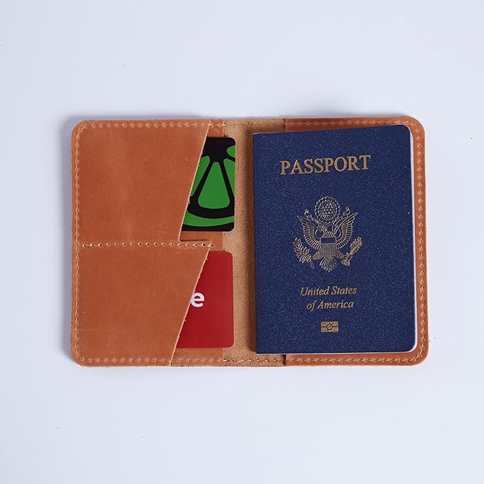 INCARNE US Passport Cover Clear - Travel Passport Wallet - Leather Passport Holder for Men Women Family with Card Slots & Note Compartmen - Sleeve Protector - Genuine Leather - Vintage Cognac