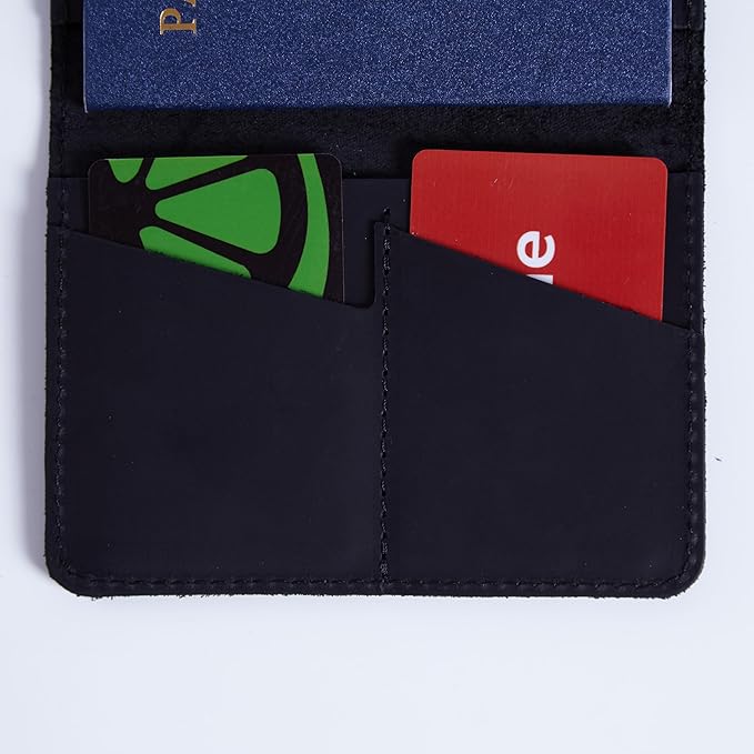 INCARNE US Passport Cover Clear - Travel Passport Wallet - Leather Passport Holder for Men Women Family with Card Slots & Note Compartmen - Sleeve Protector - Genuine Leather - Vintage Black