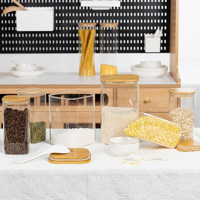 D2scrma 156oz 52oz Airtight Glass Square Storage Canister with Bamboo Lid Set of 2(4600ml*1 1550ml*1) Large Gallon Glass Jars for Sugar, Flour, Cookies and Coffee beans (‎with Black Lable)