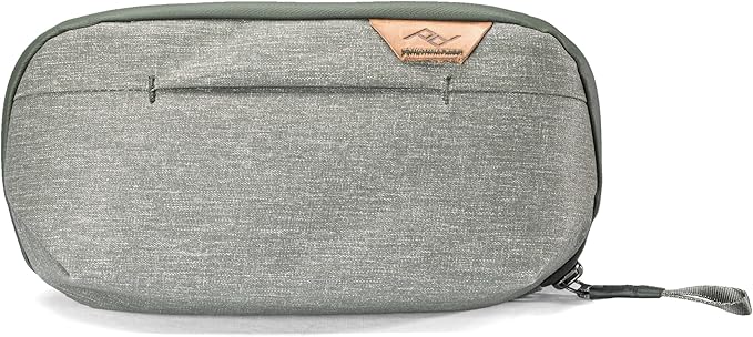 Peak Design Small Wash Pouch, Sage, Weatherproof Travel Toiletry Bag, Upright or Hanging Toiletries Kit with Pockets, Magnetic Toothbrush Pocket, Wide UltraZip Opening, Toiletry Bag for Men and Women