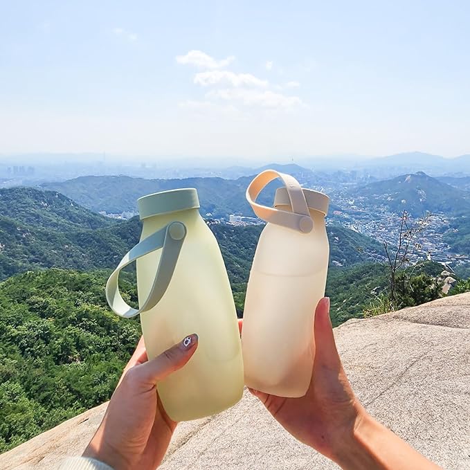 BLUE GINKGO Collapsible Water Bottle – Lightweight, Foldable Silicone Bottle for Travel, Hiking, and Camping (16.9oz, Made in Korea, Sand Beige)