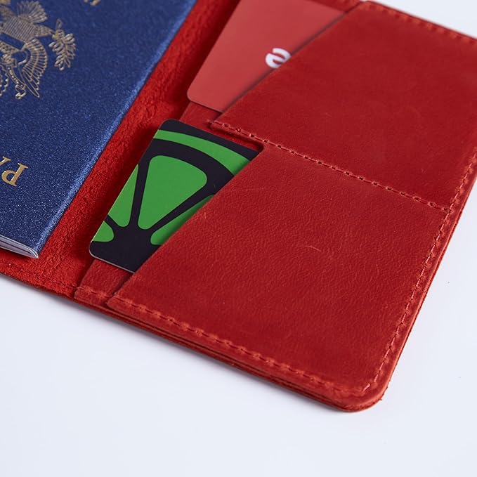INCARNE US Passport Cover Clear - Travel Passport Wallet - Leather Passport Holder for Men Women Family with Card Slots & Note Compartmen - Sleeve Protector - Genuine Leather - Vintage Red