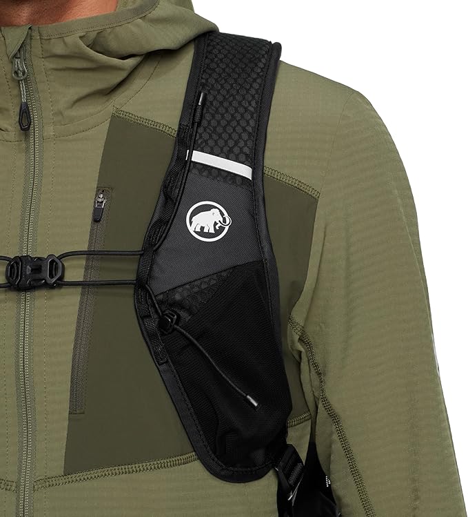 Mammut Ducan 22 – Unisex Outdoor Backpack for Hiking, Running, and Everyday Adventures, Black, 22L