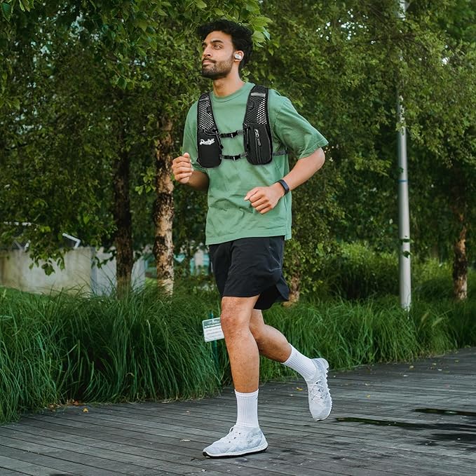 Running Vest for Women Men Lightweight Hydration Backpack Pack with 1.5L Water Bladder Bag Hydro Daypack for Hiking,Trail,Skiing,Camping,Cycling,Race,Marathon