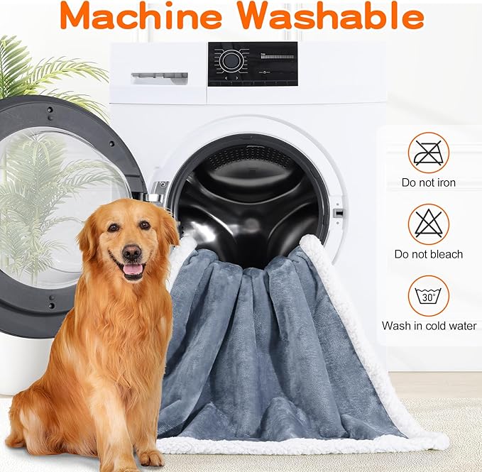Smiry Waterproof Blanket Throw for Large Dogs Cats, Soft Reversible Dog Blanket for Sofa Couch Bed, Washable Leakproof Sherpa Fleece Furniture Couch Protector(30"x40", Grey/White)