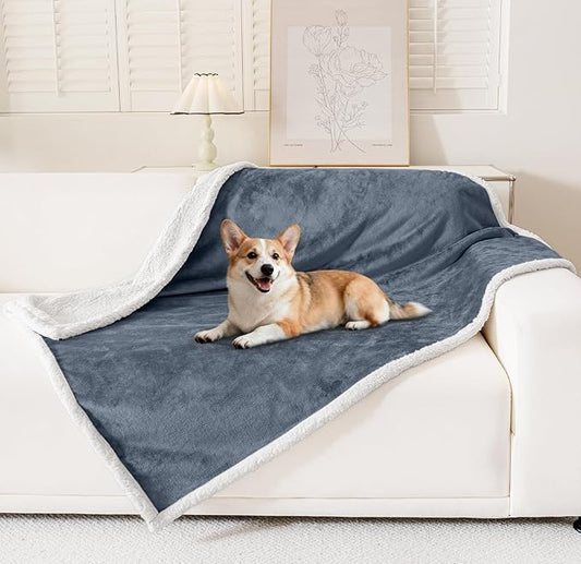 Smiry Waterproof Blanket Throw for Large Dogs, Soft Reversible Dog Blanket for Sofa Couch Bed, Washable Leakproof Sherpa Fleece Furniture Couch Protector(40"x60", Grey/White)