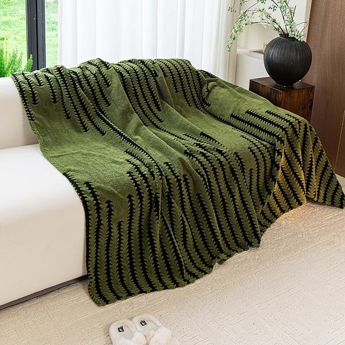Sherpa Fleece Couch Cover for Dogs Washable Non Slip, Pet Proof Sofa Covers for 2 Cushion Couch Heavy Duty Scratch Resistant Pet Friendly Furniture Cover Fits Love Seat 71" x 102", Green