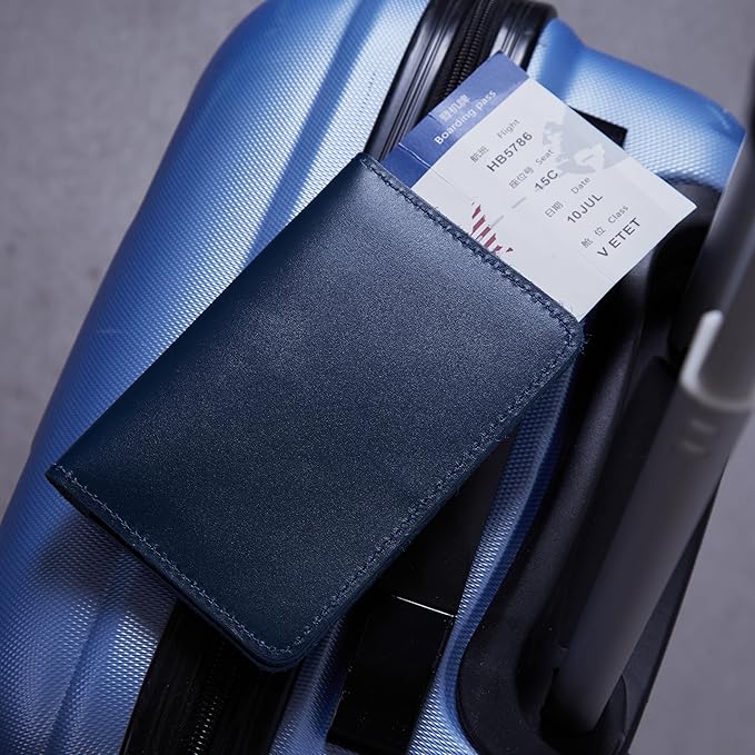 INCARNE US Passport Cover Clear - Travel Passport Wallet - Leather Passport Holder for Men Women Family with Card Slots & Note Compartmen - Sleeve Protector - Genuine Leather - Classic Blue