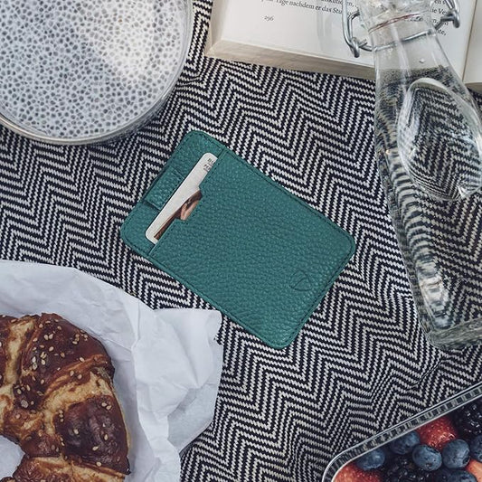 Vaultskin CHELSEA Mens RFID Blocking Slim Leather Card Wallet - Minimalist Front Pocket Cardholder